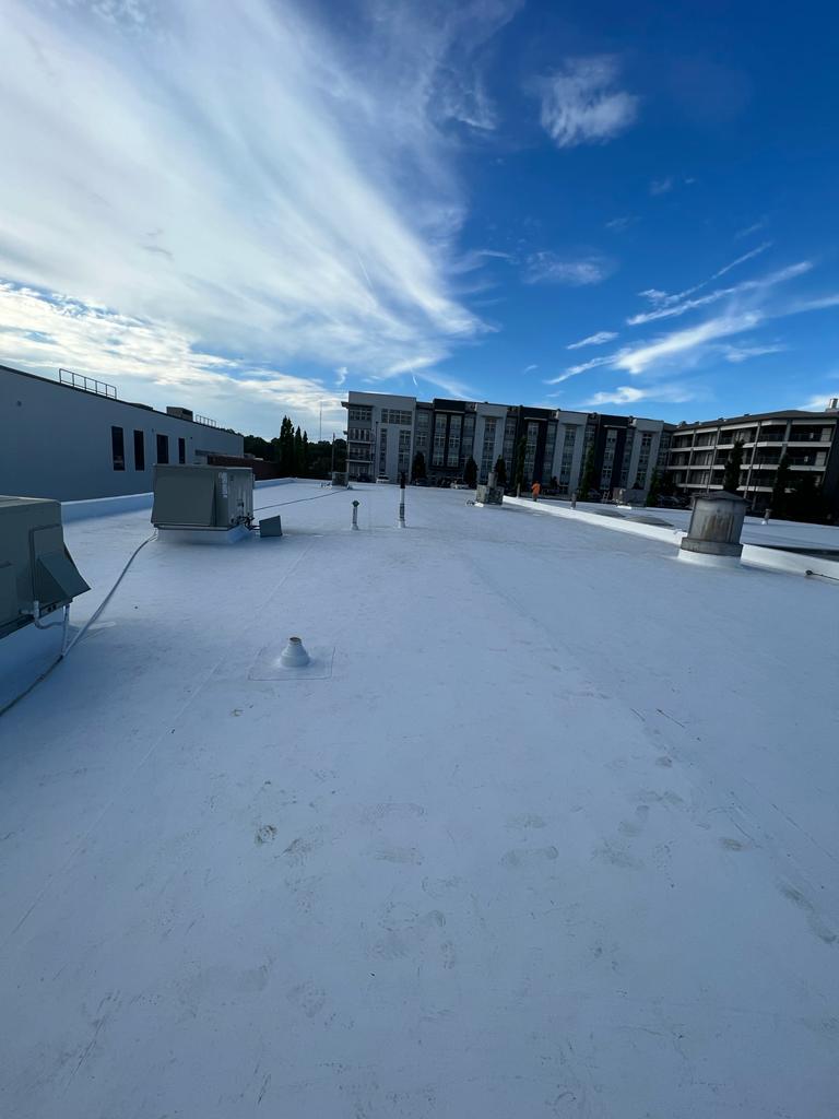Commercial roofing project